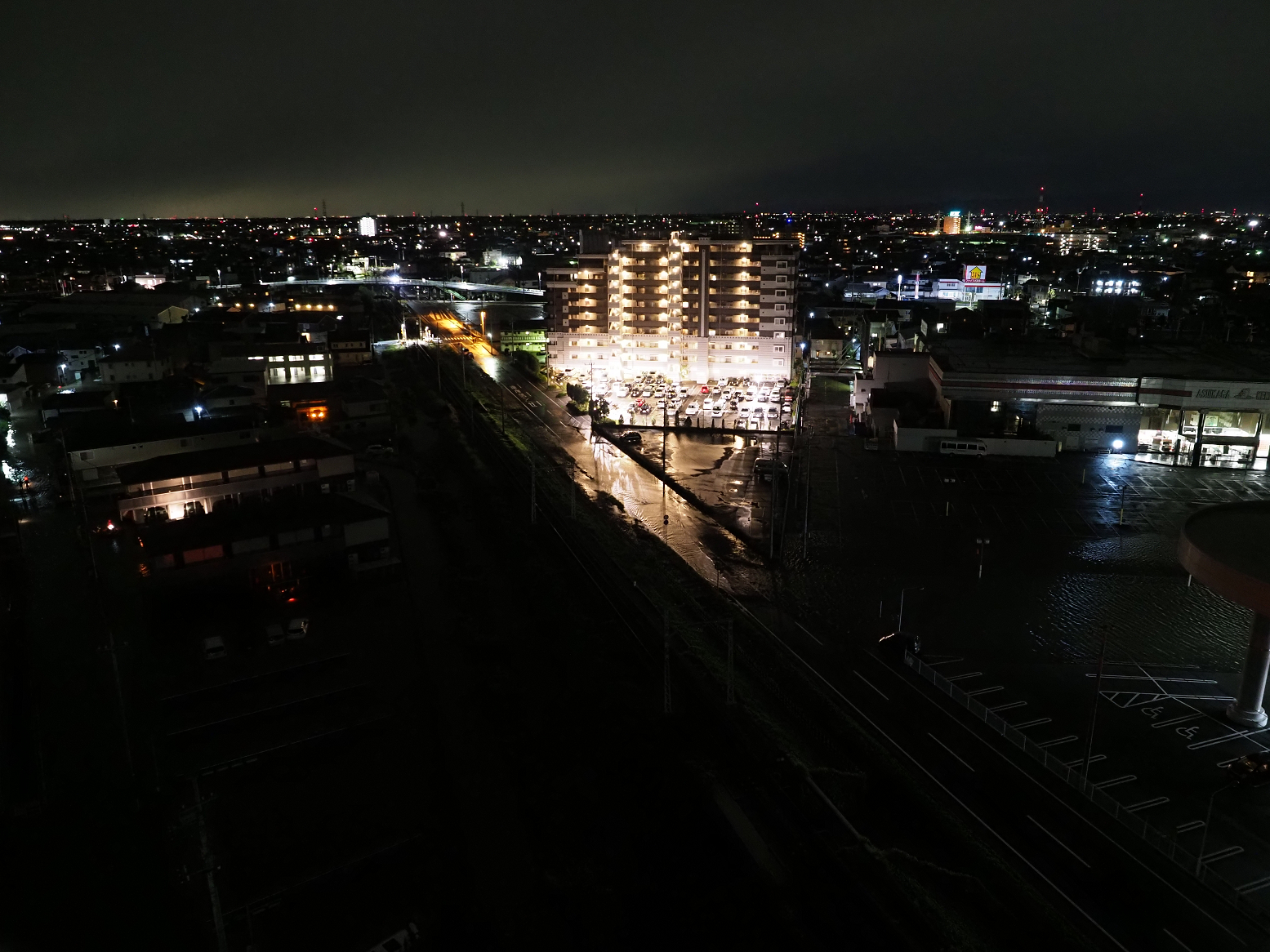 PA1213740043.jpg