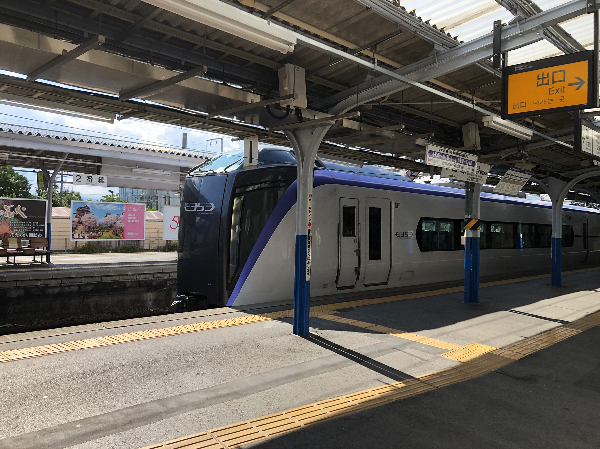 PA1213740063.jpg