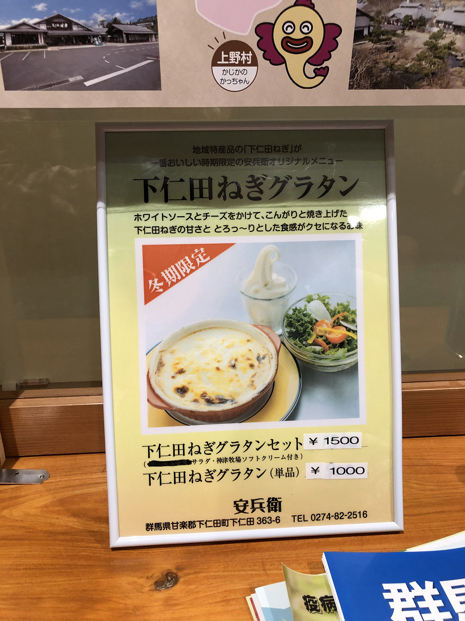 PB211639-14.jpg