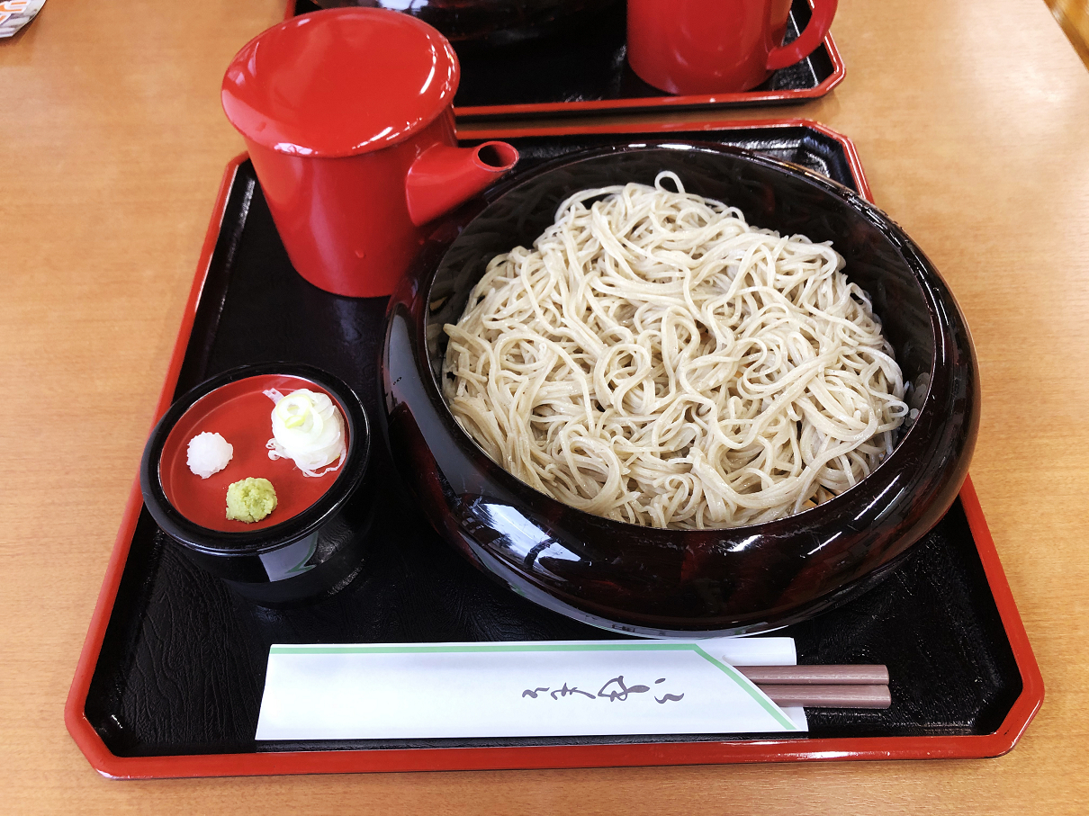 PC130476-02.jpg