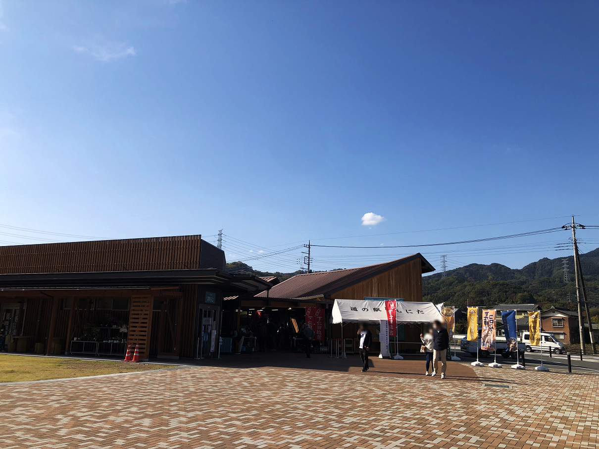 PB070137-08.jpg