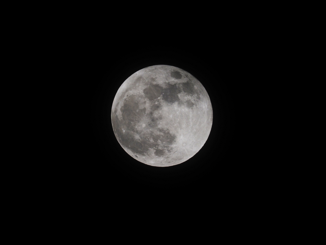 PB190100-00.jpg