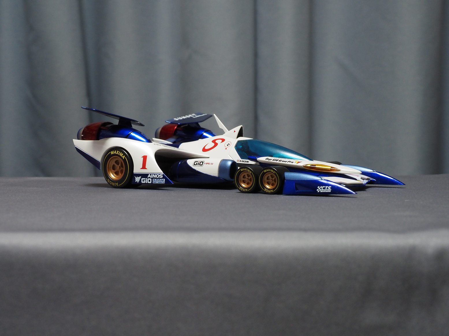 PC300535.jpg