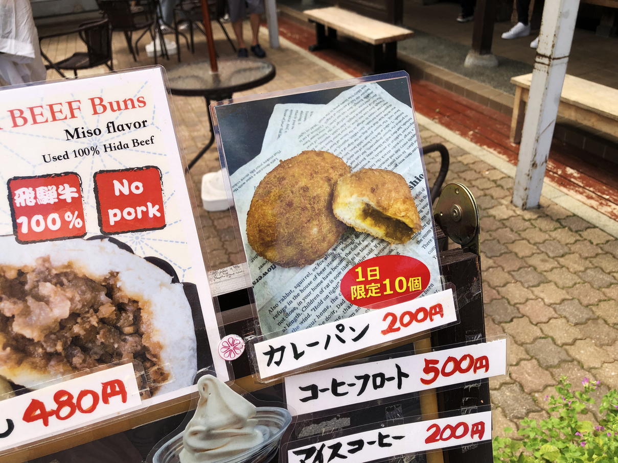 P8111074-030.jpg
