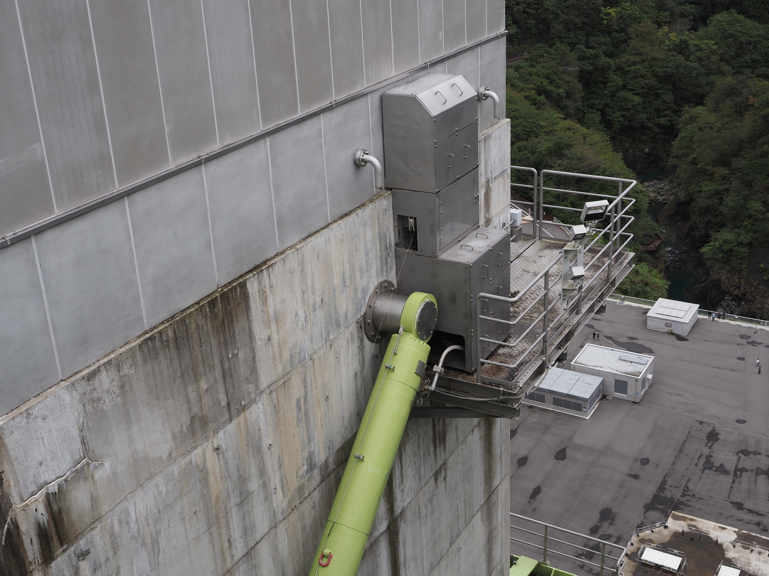 PA060205.jpg